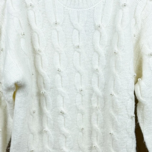Skies Are Blue Cream Oversized Pearl Detail Cable Knit Wool Blend Sweater Sz XS - Picture 3 of 8